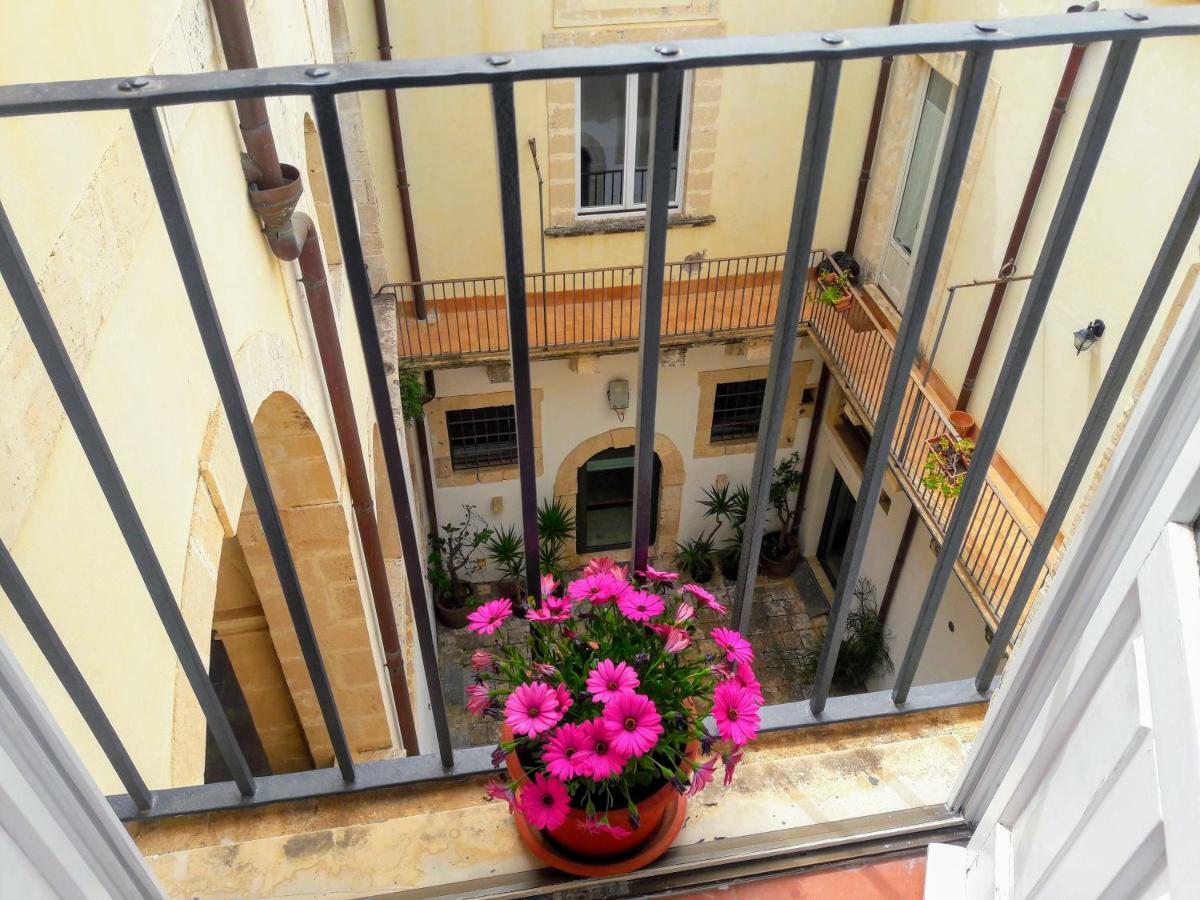 Incantevole Appartamento In Palazzo Storico Ortigia سيراكوزا المظهر الخارجي الصورة