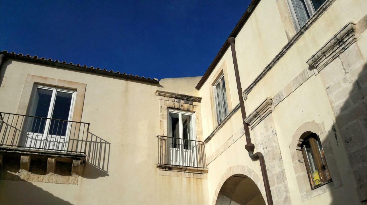 Incantevole Appartamento In Palazzo Storico Ortigia سيراكوزا المظهر الخارجي الصورة
