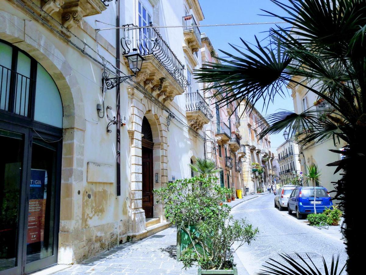 Incantevole Appartamento In Palazzo Storico Ortigia سيراكوزا المظهر الخارجي الصورة