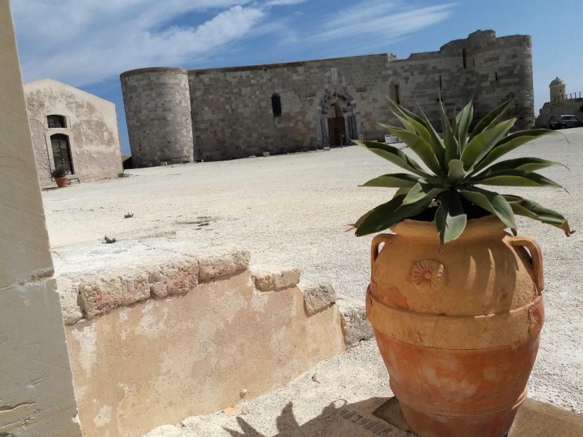 Incantevole Appartamento In Palazzo Storico Ortigia سيراكوزا المظهر الخارجي الصورة