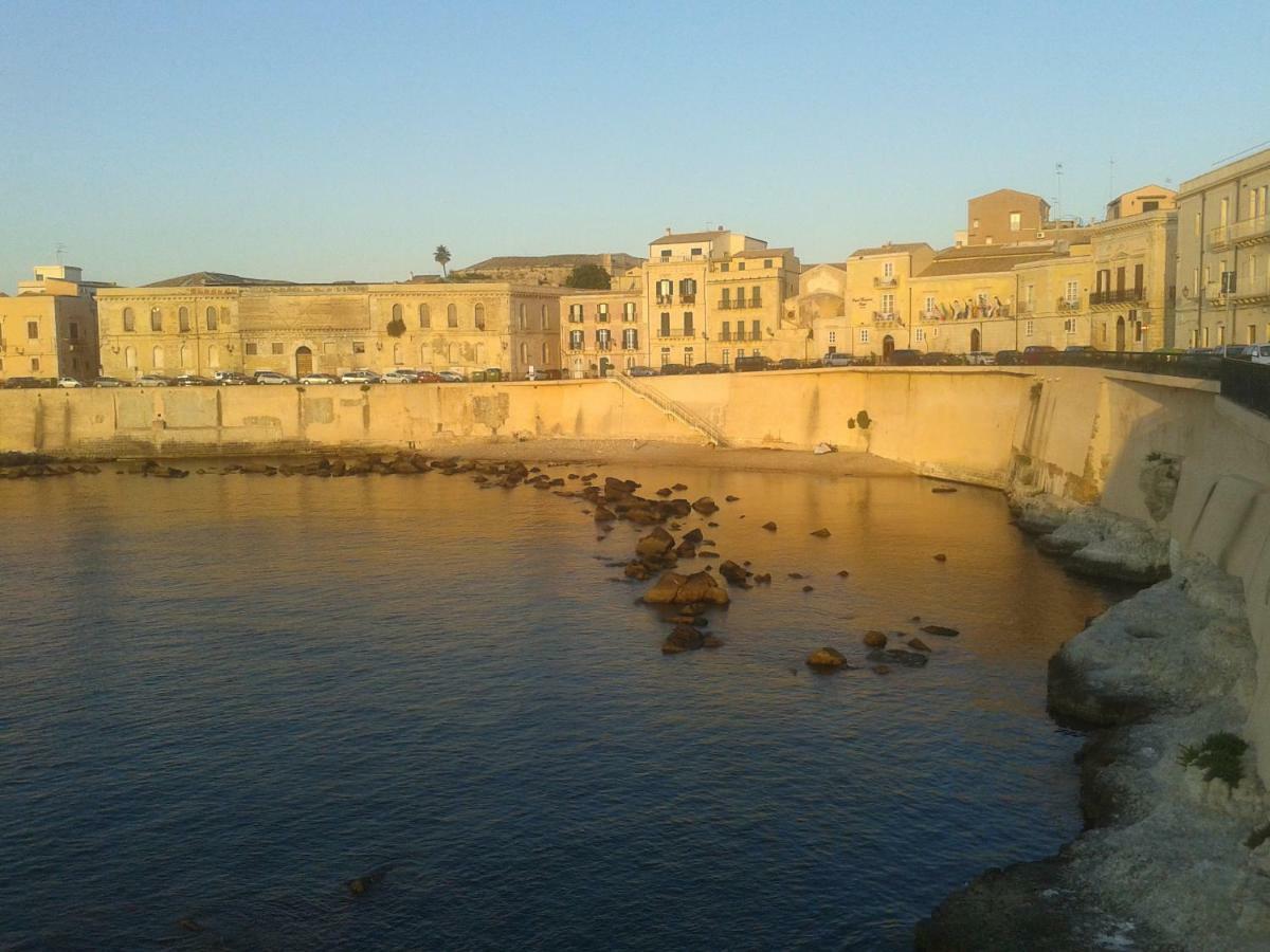 Incantevole Appartamento In Palazzo Storico Ortigia سيراكوزا المظهر الخارجي الصورة