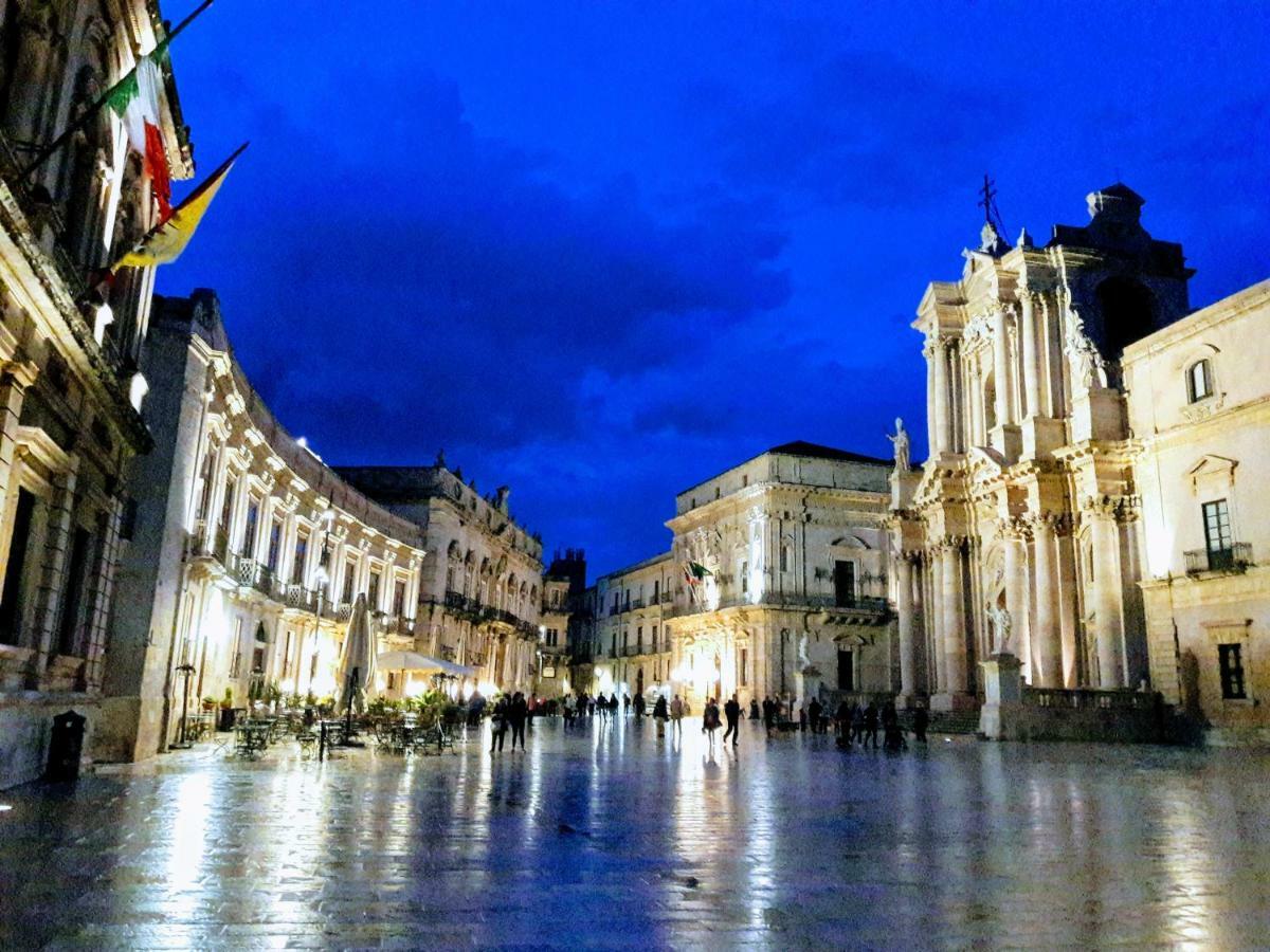 Incantevole Appartamento In Palazzo Storico Ortigia سيراكوزا المظهر الخارجي الصورة
